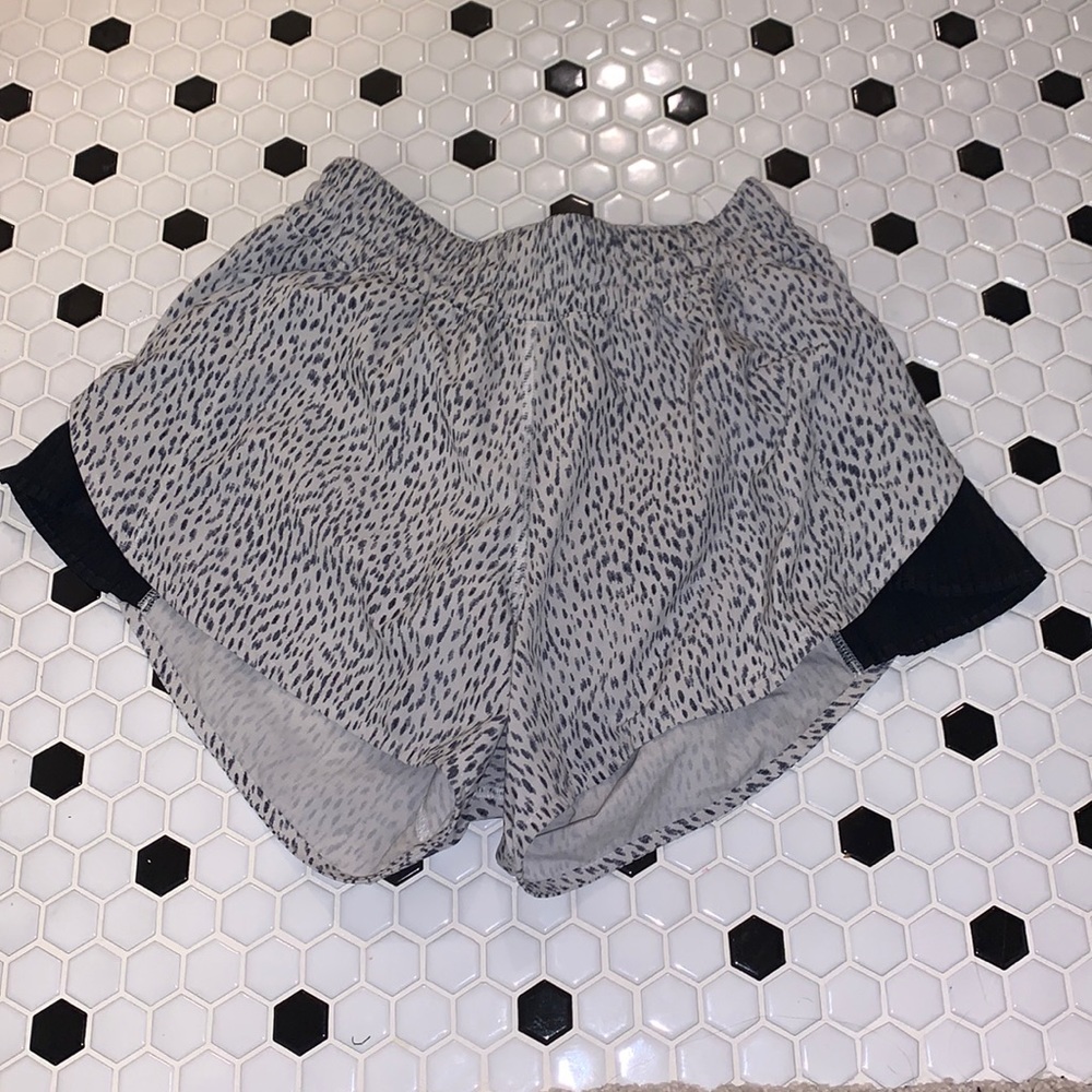 rare lululemon size 4 shorts